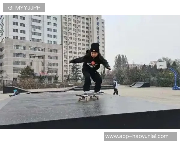 实时新闻聚焦滑板运动上海滑板队分享比赛经验与成长故事